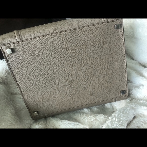 Celine Medium Phantom Tote - Picture 4 of 8